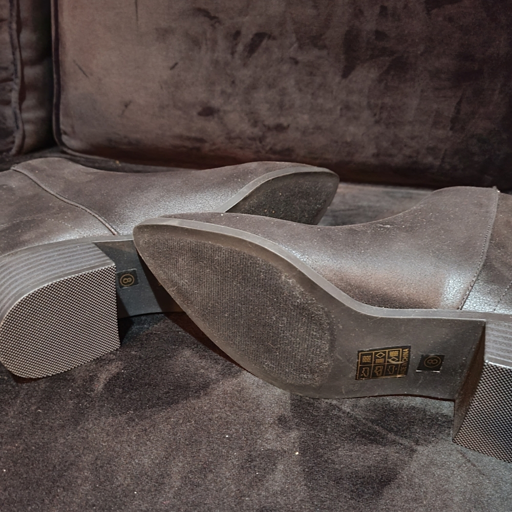 Journee booties - Picture 5 of 5